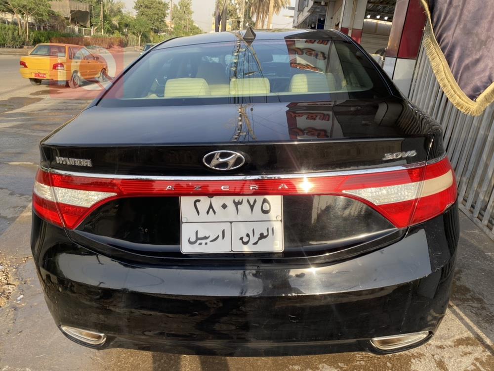 هيونداي أزيرا